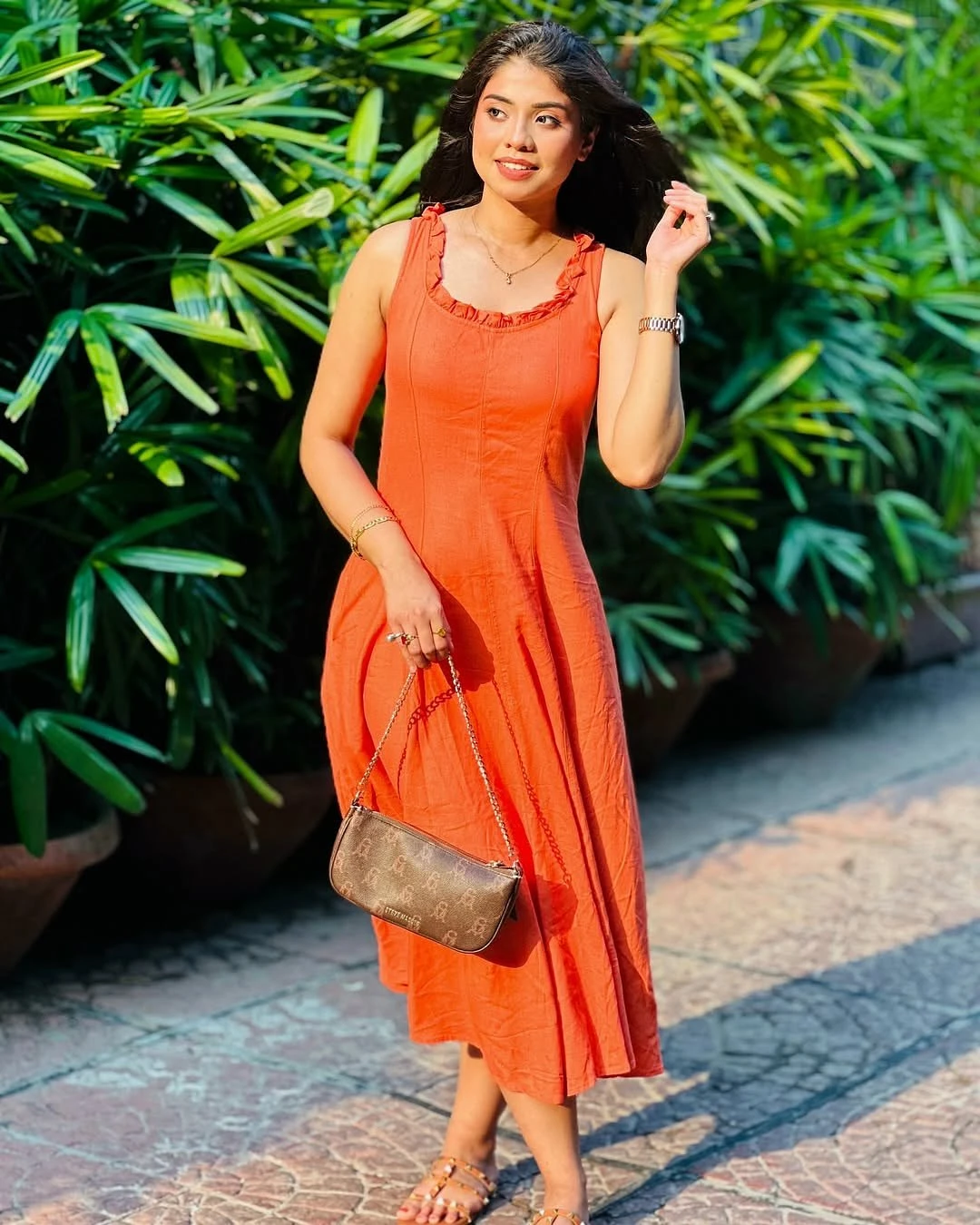 Dimpal – Indian escort in Candolim, Goa — 2 / 4