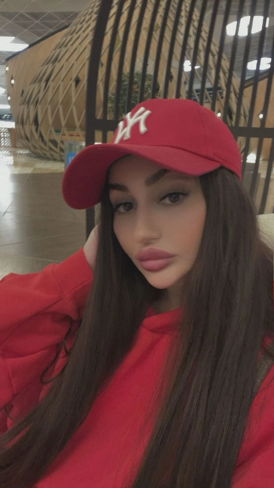 Dora – Bosnian escort in Tirana — 4 / 7