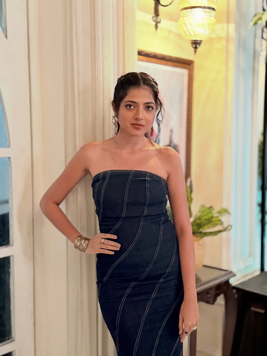 Mansi – Indian escort in Bangalore — 5 / 6