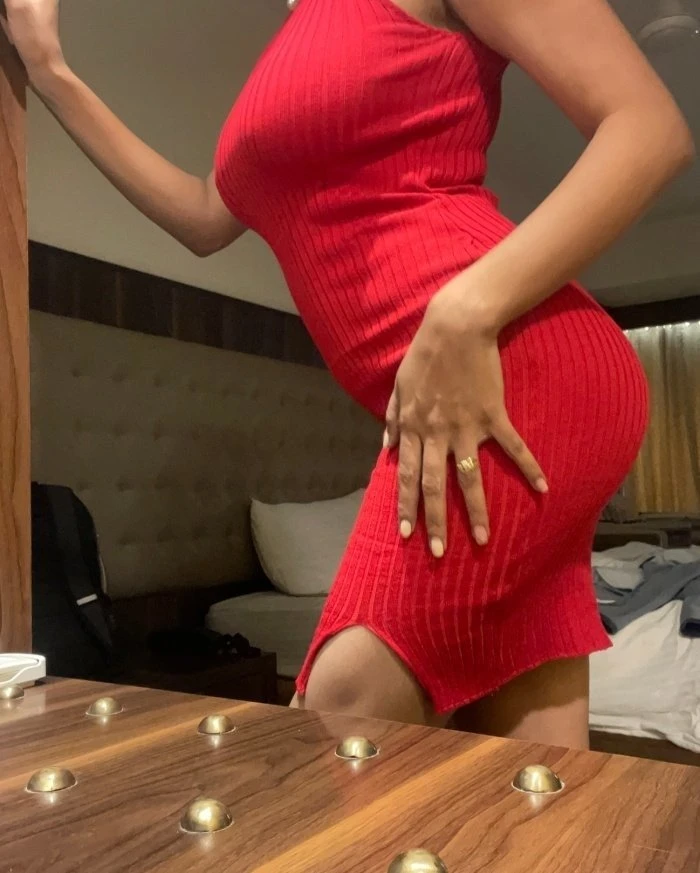 Akshita Live Web Cam Model - 24/7 – Indian escort in Chennai — 7 / 9
