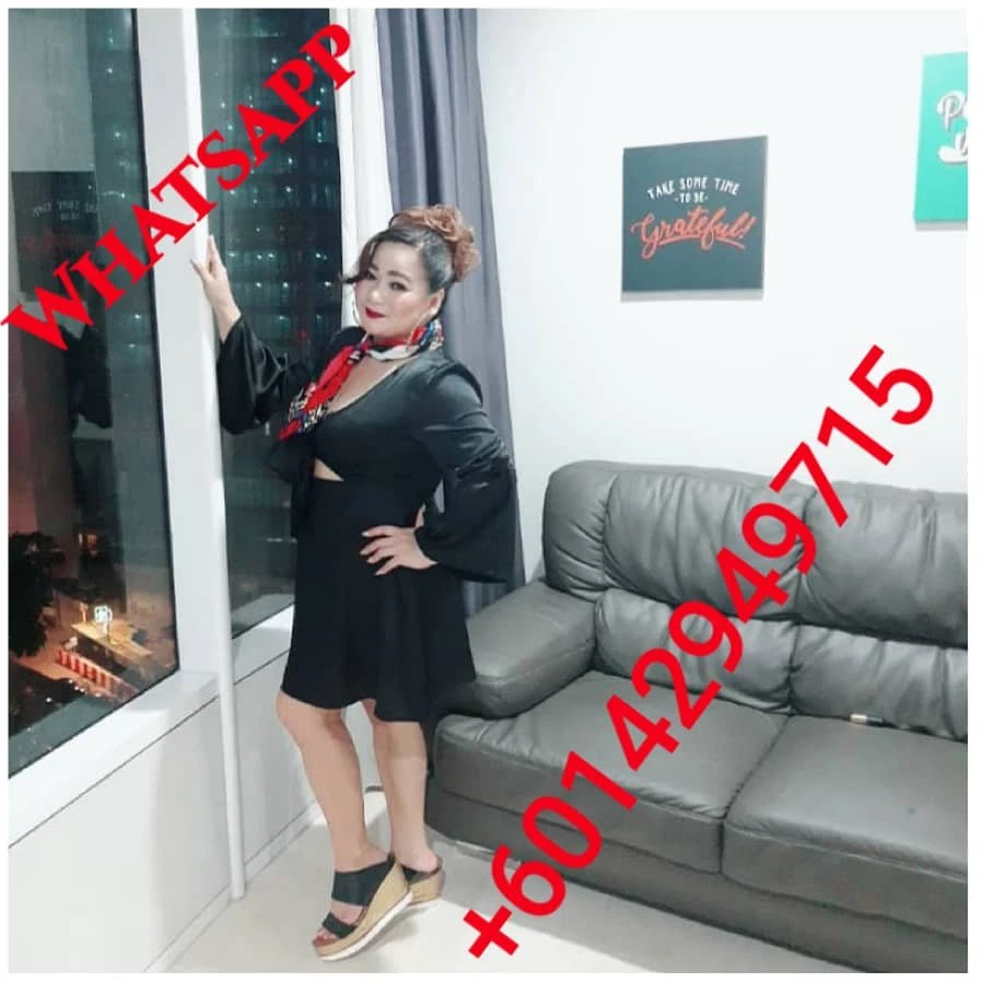CAMSHOW SEXY FILIPINA MILF JOY – Filipino escort in Bangalore — 9 / 23