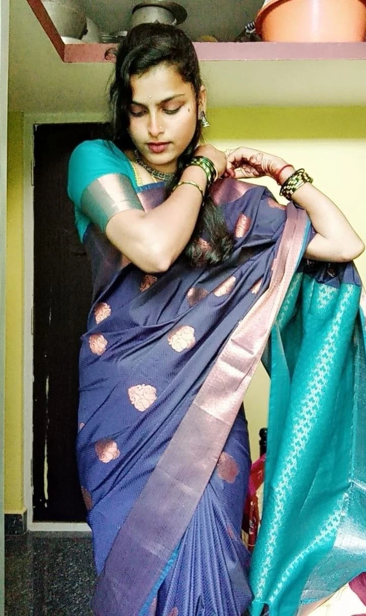 Sunita – escort in Bangalore — 1 / 2
