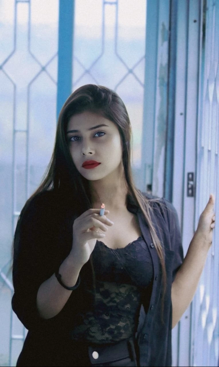 Ruchi Singh – Indian escort in Bangalore — 3 / 7