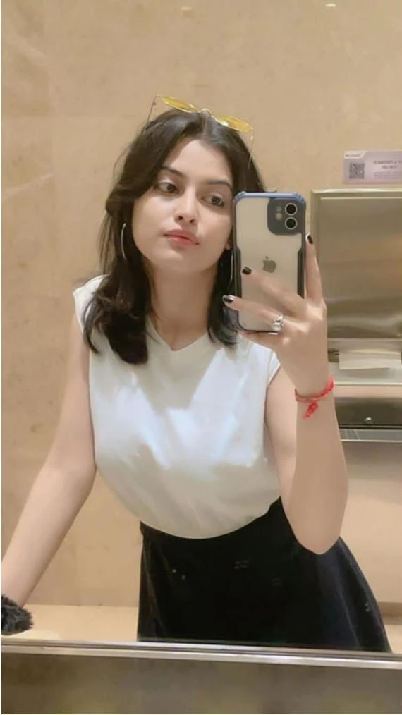 I Am Pooja Escort Call 82889me56671 – Indian escort in Chandigarh — 3 / 5