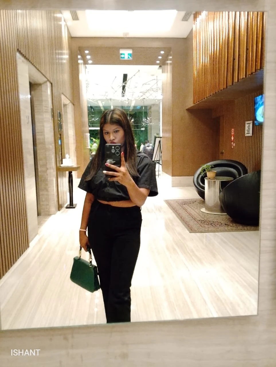 Muskan – Indian escort in Bangalore — 2 / 3