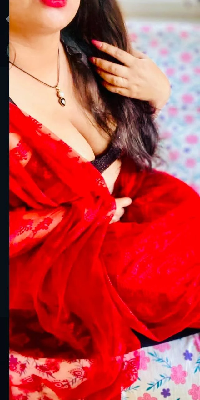 Cim Queen Anvee – Indian escort in Ahmedabad — 7 / 24