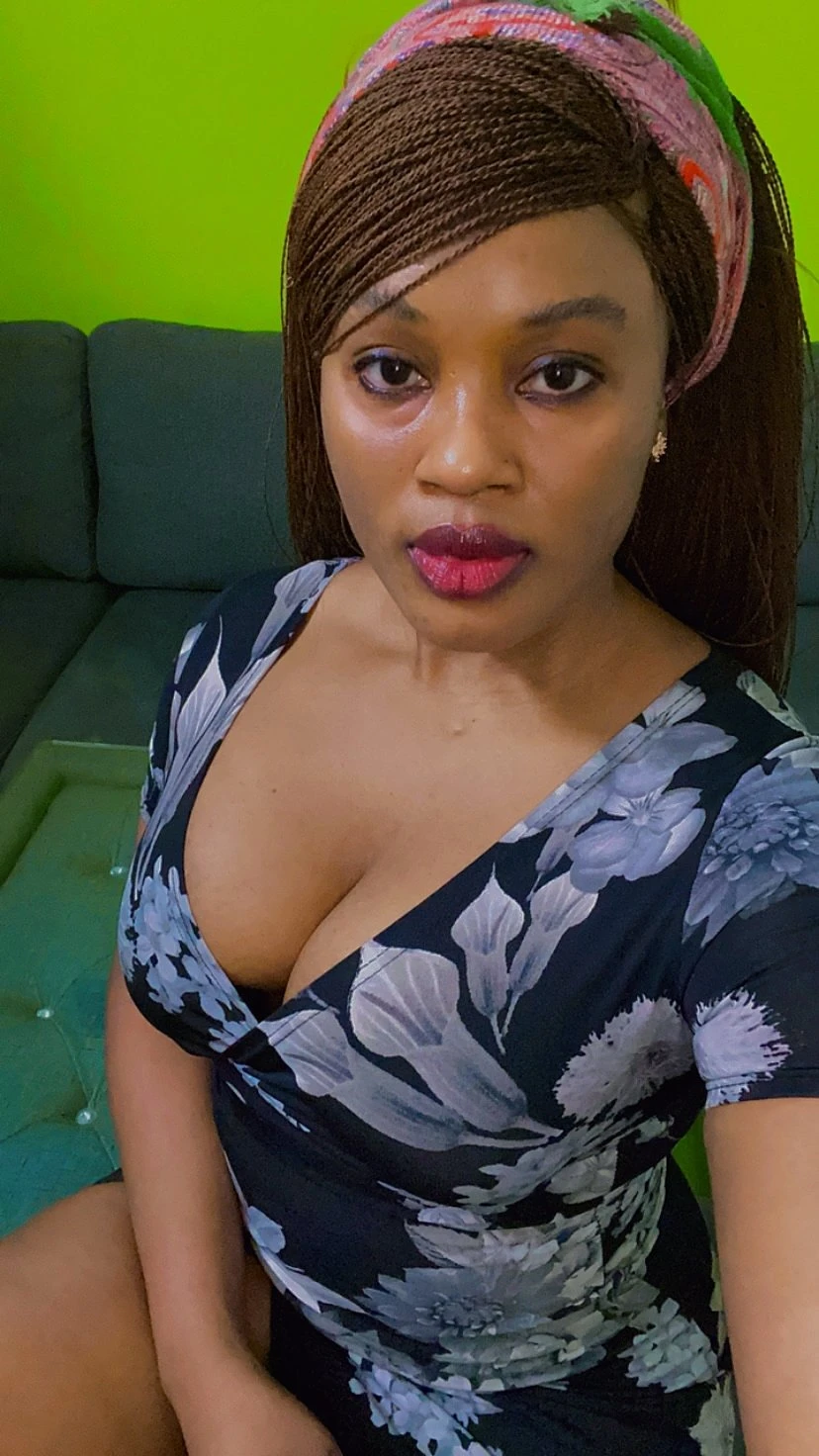 JuicyPussy(100% Real)Whitefield, Kr Pura – South African escort in Bangalore — 7 / 9