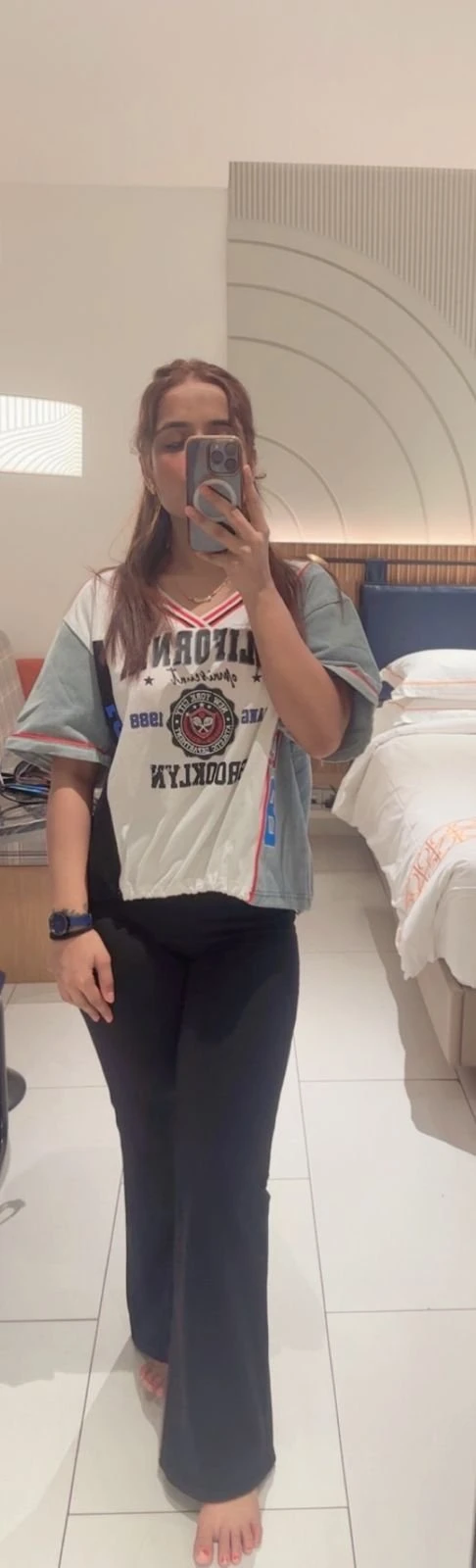 Cash Payment – Indian escort in Bangalore — 3 / 4
