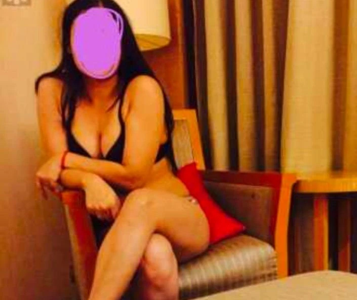 Herlin - Lactating beauty – Indian escort in Gurgaon, Escort, Gurgaon