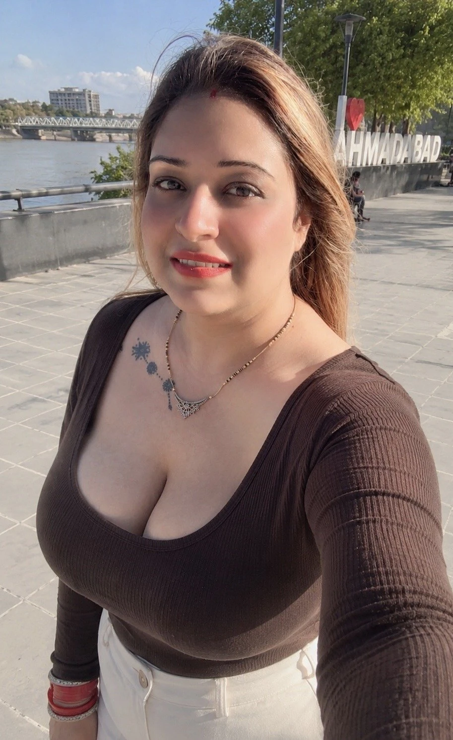 Supriya Independent – Indian escort in Ahmedabad — 5 / 7