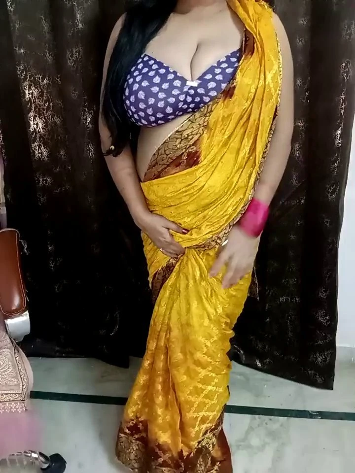 Mansi – Indian escort in Bangalore — 6 / 7