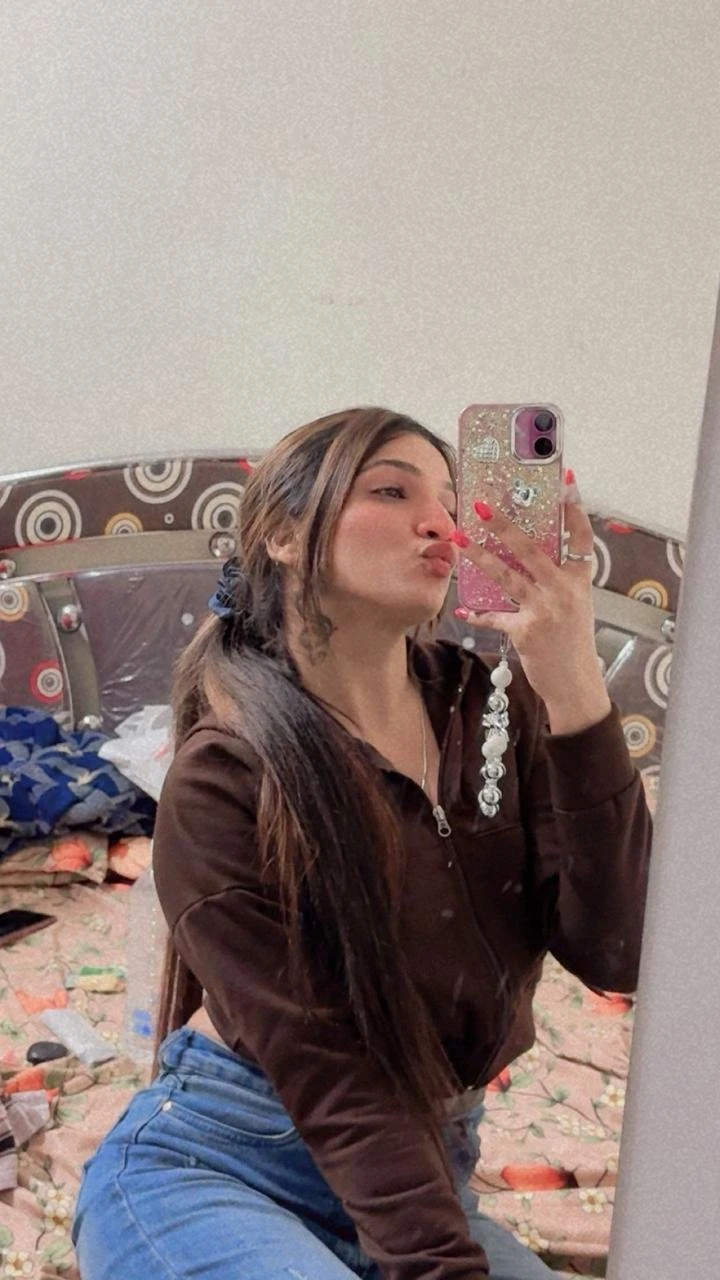 Mahi – Indian escort in Bangalore — 3 / 5