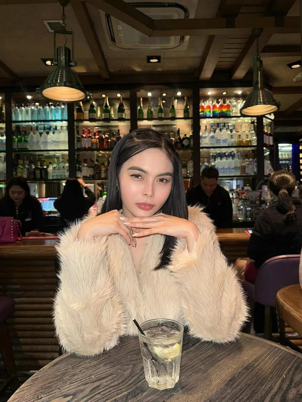 For your eyes only baby – Spanish escort in Hong Kong — 7 / 10