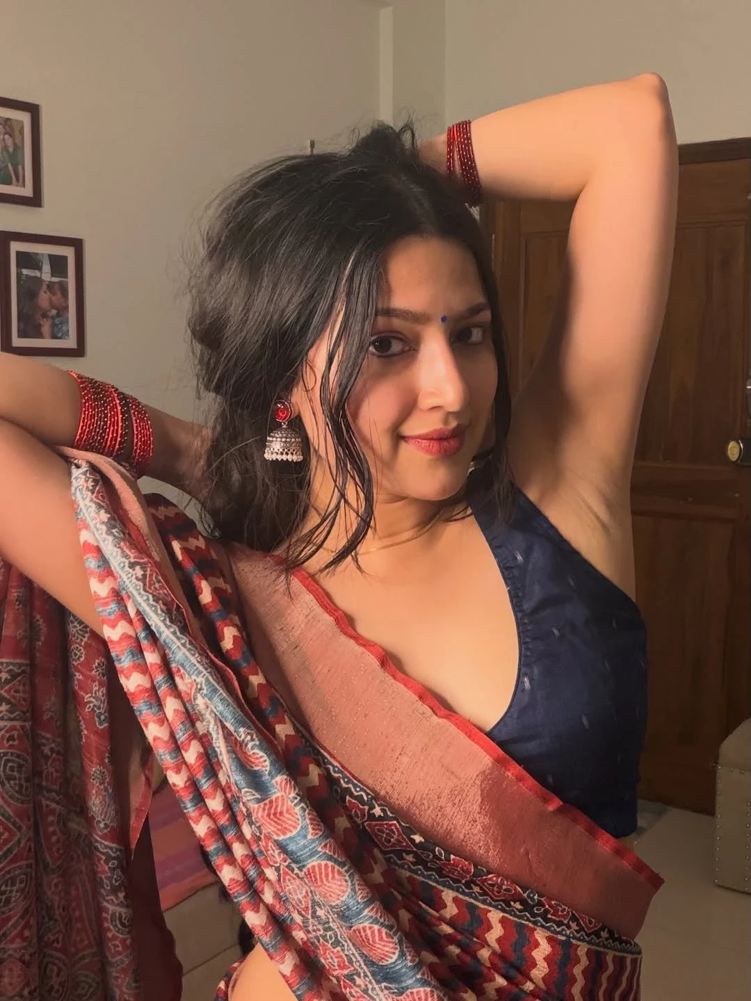 Anushka – Indian escort in Chennai — 3 / 5