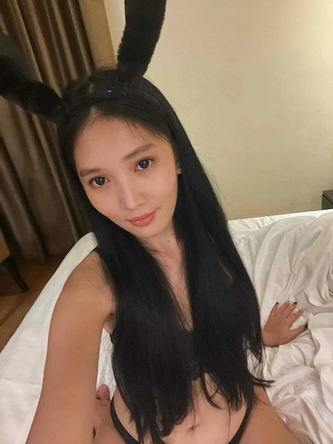 Sweet Girl Sofia🇲🇾🇨🇳 Camshow(only) – Malaysian escort in Bangalore — 4 / 22