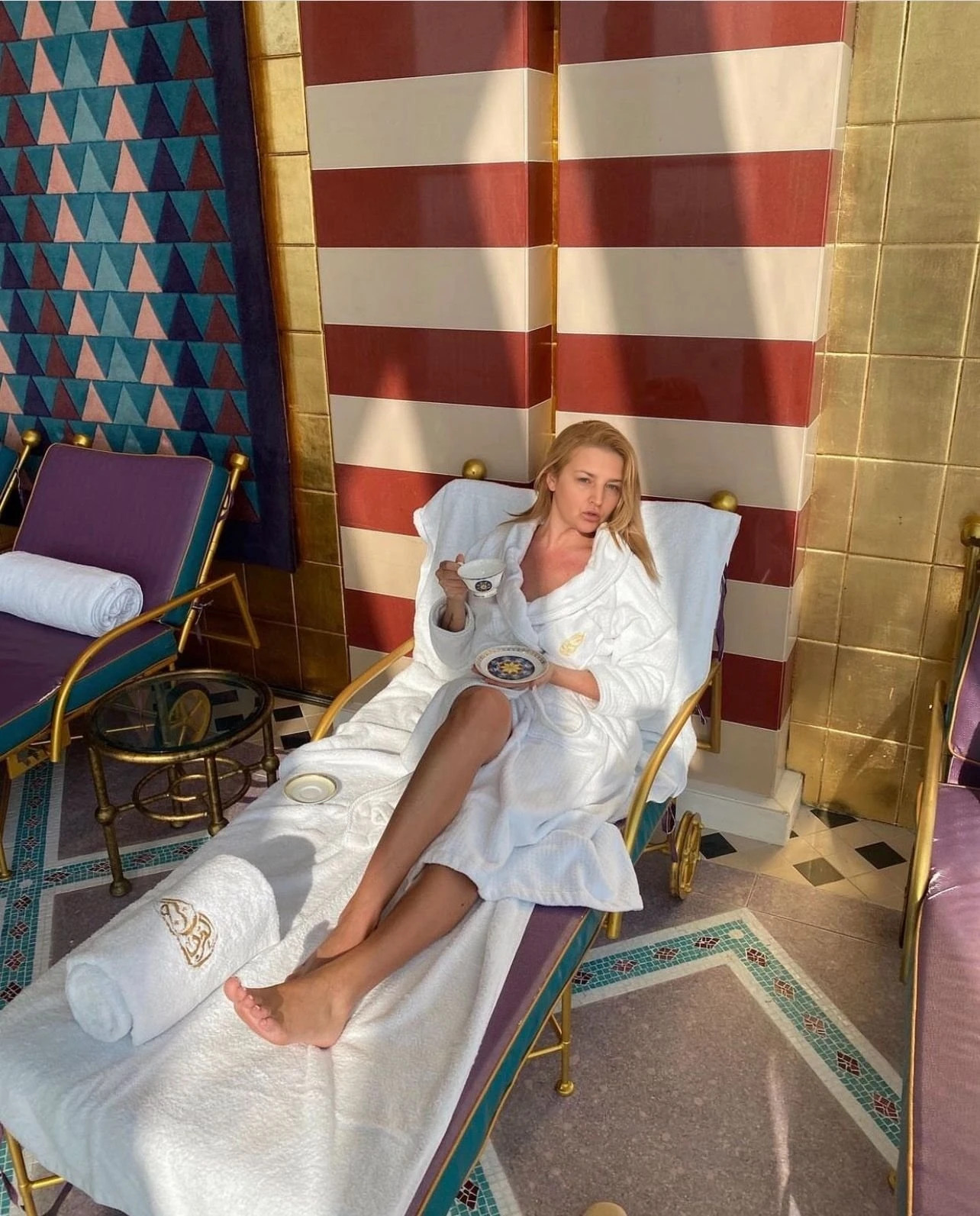 SOON IN BAKU. Obey_Helene_(Instagram) – Slovenian dominatrix in Baku — 25 / 31