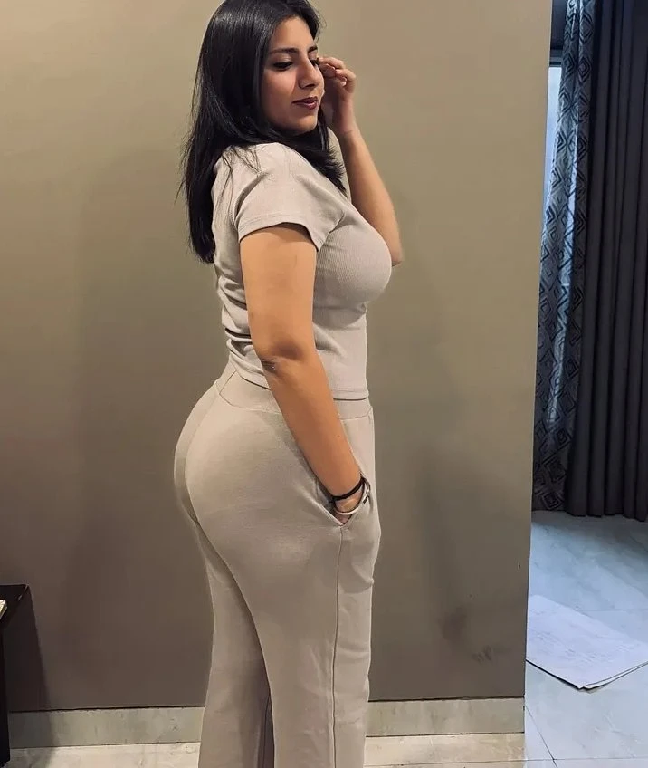 Chennai: Tamil Teruim College Students H – escort in Chennai — 2 / 5