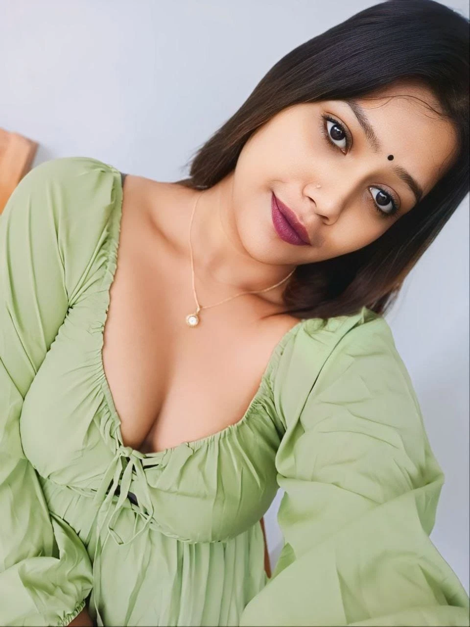 Arti patel – Indian escort in Ahmedabad — 3 / 7