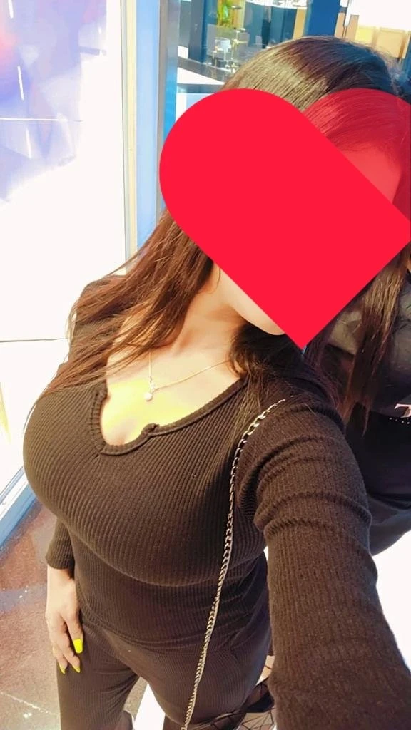 Kriti – Indian escort in Bangalore — 2 / 5