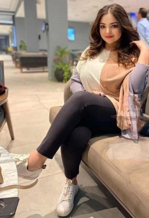 Zara – Russian masseuse in Candolim, Goa, Escort, Candolim