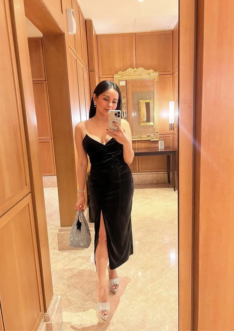 Daniela HotParty is Back – Colombian escort in Hong Kong — 7 / 11