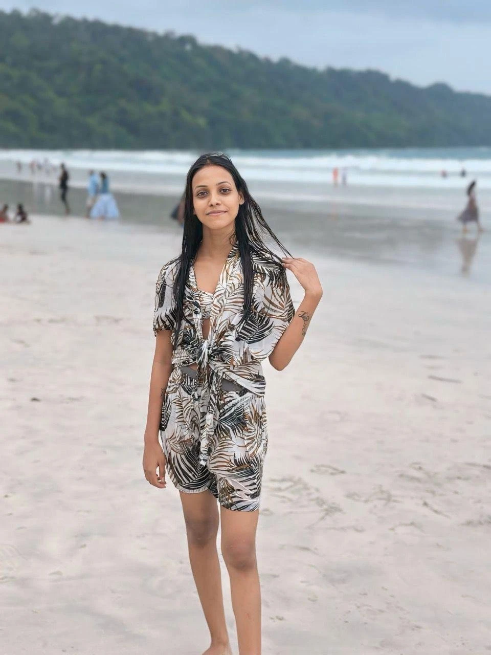 Shreya Escort – Indian escort in Candolim, Goa — 5 / 8