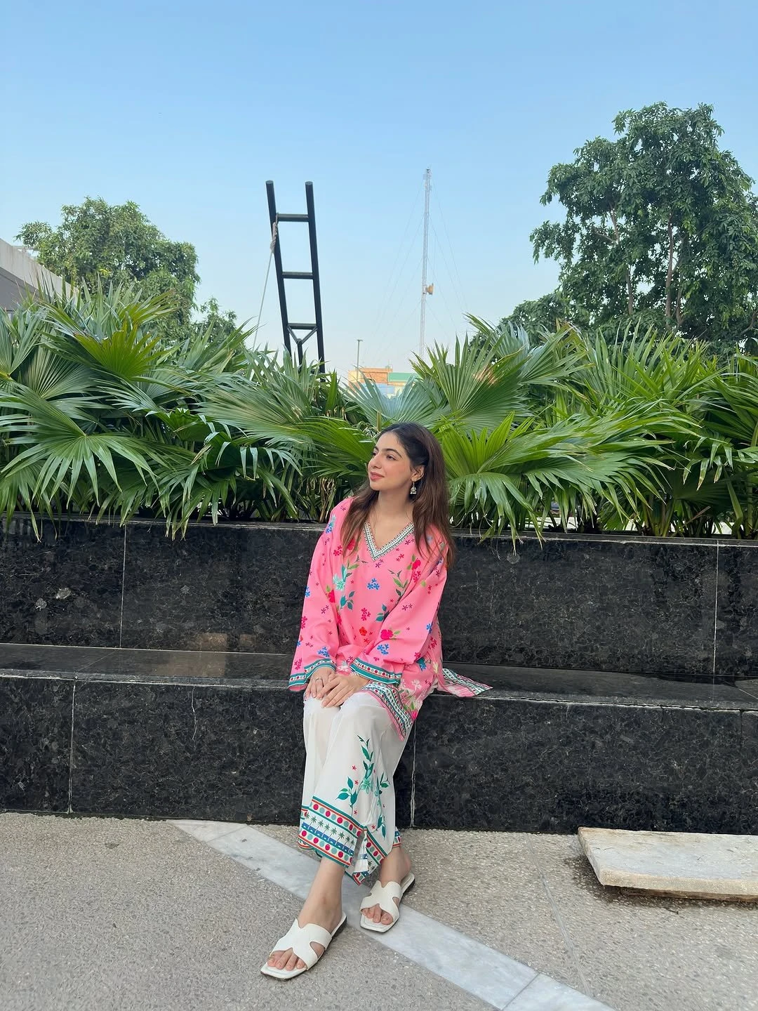Vandana – Indian escort in Ahmedabad — 1 / 9