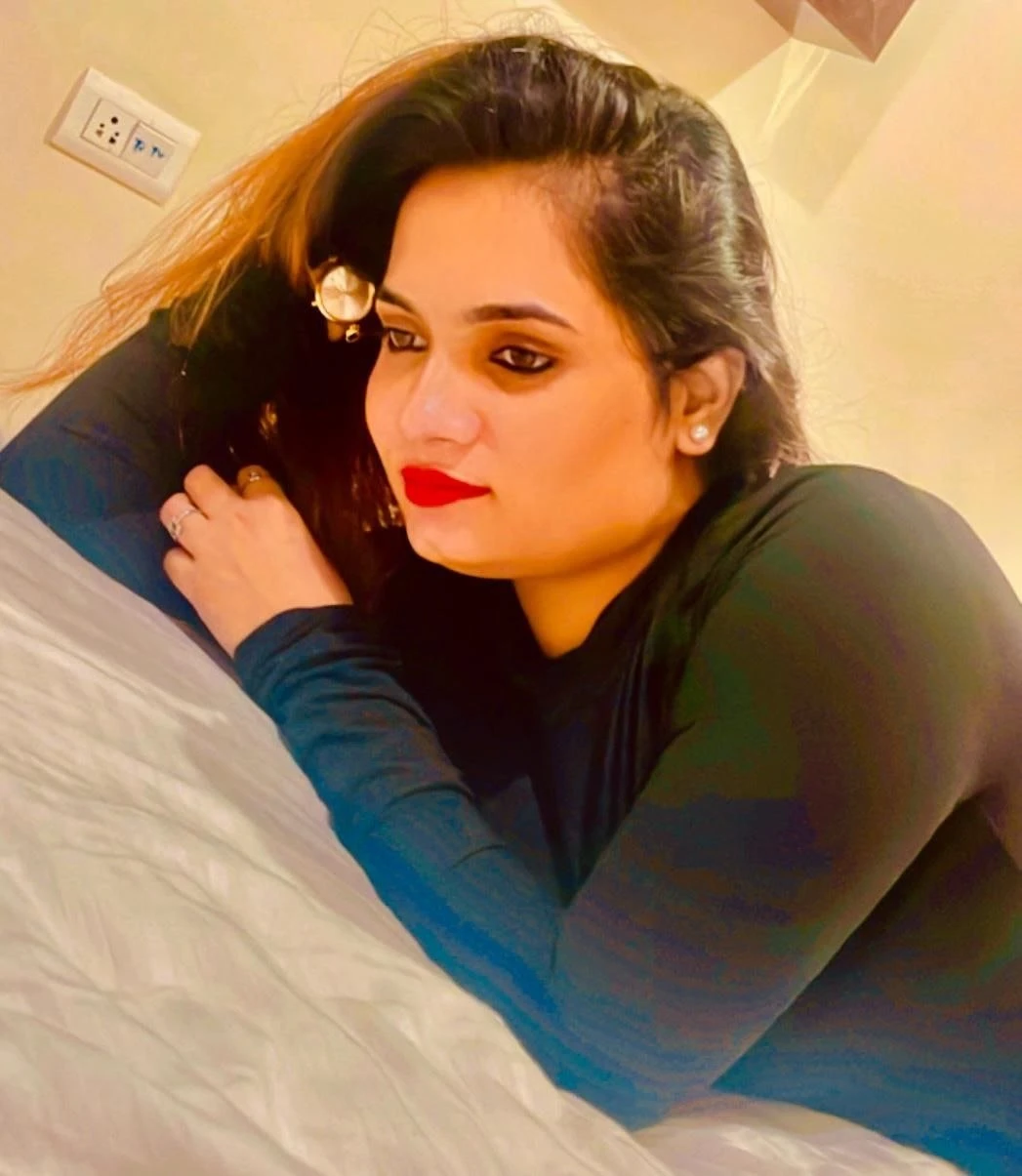 Reena Love – Indian escort in Chennai — 2 / 4