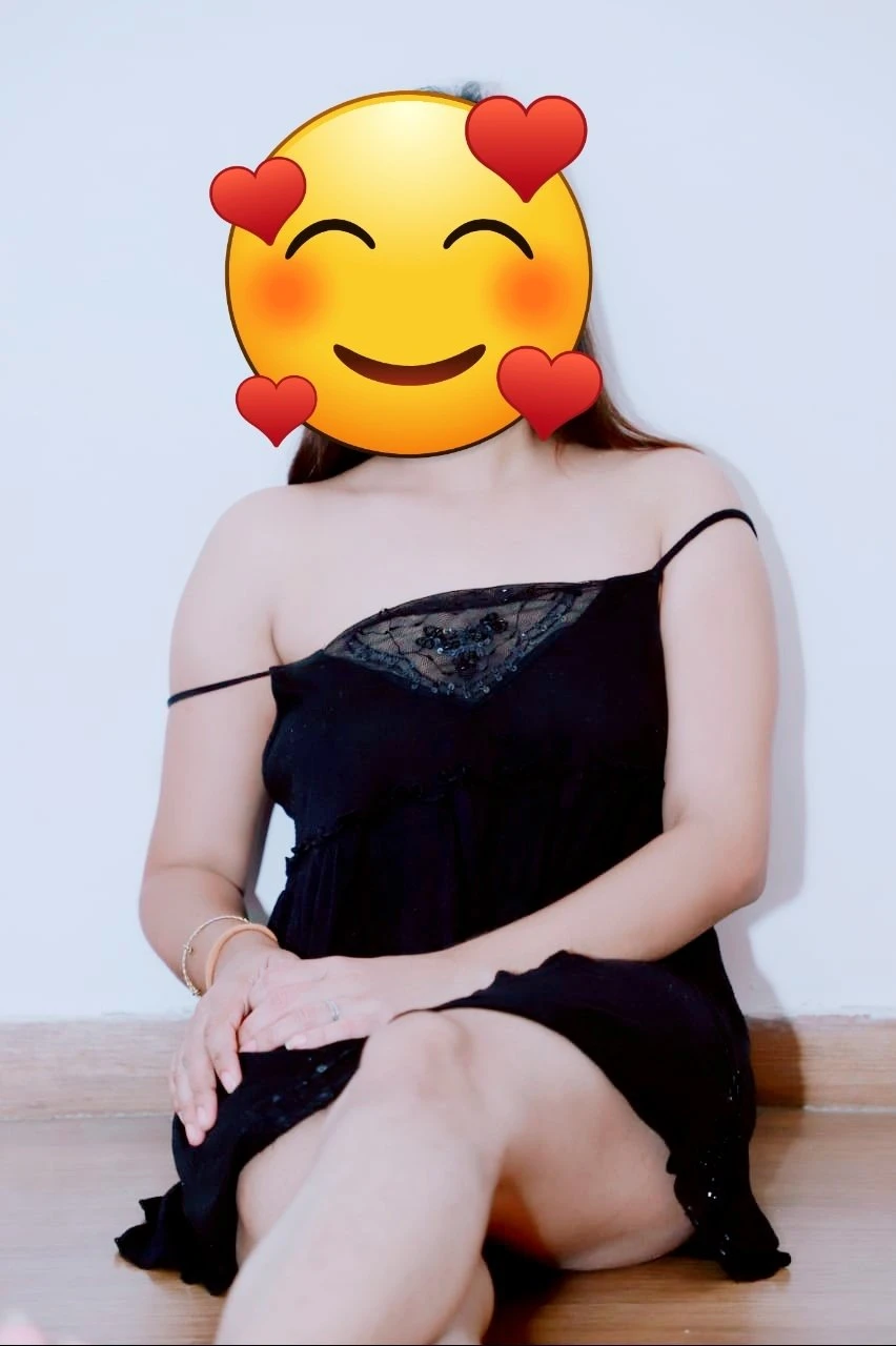 Mahi – Indian escort in Bangalore — 2 / 3