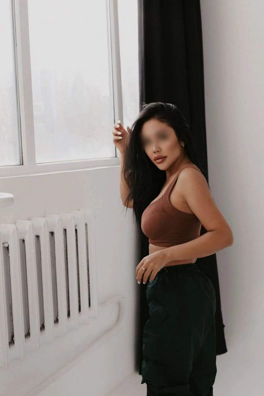 Liora Anal Annihilator – Kazakhstani escort in Hong Kong — 2 / 10