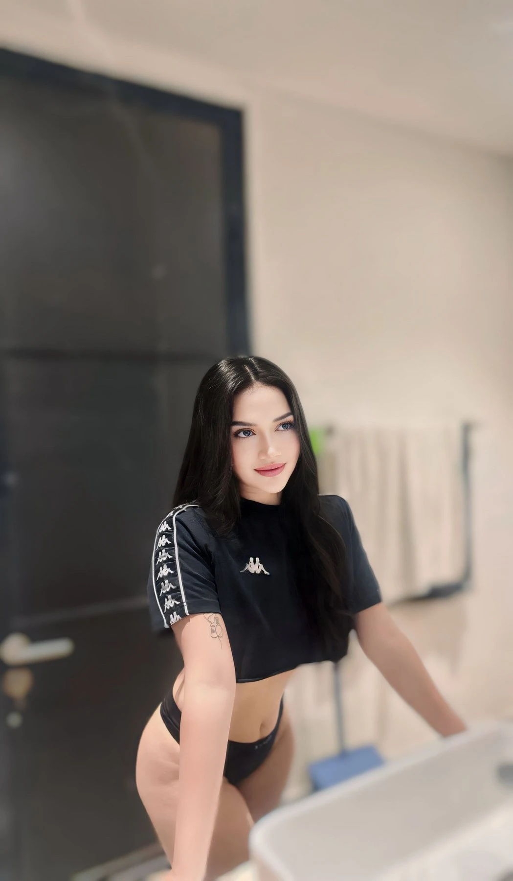 Jennifer Asian Baby – Indonesian escort in Hong Kong — 5 / 7