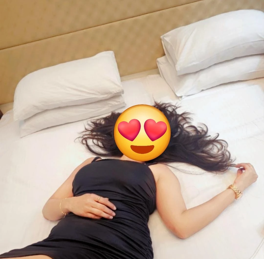 Anvi here for few day an indian model – Indian escort in Bangalore — 7 / 16