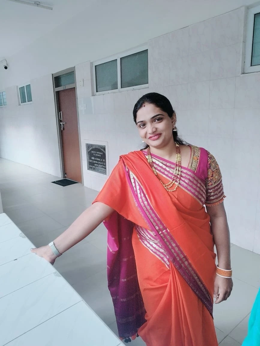 Lavanya – Indian escort in Bangalore — 3 / 4