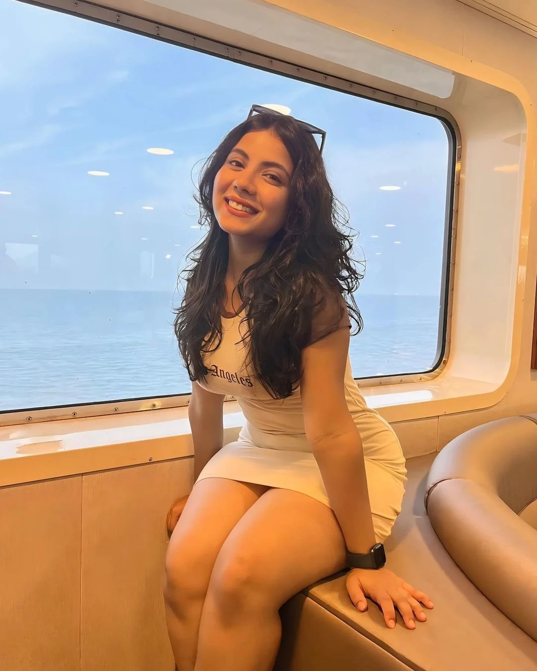 Saanvi – Indian escort in Ahmedabad — 1 / 4