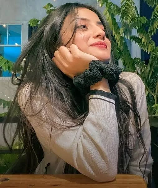 Sakshi – Indian escort in Chandigarh — 2 / 3