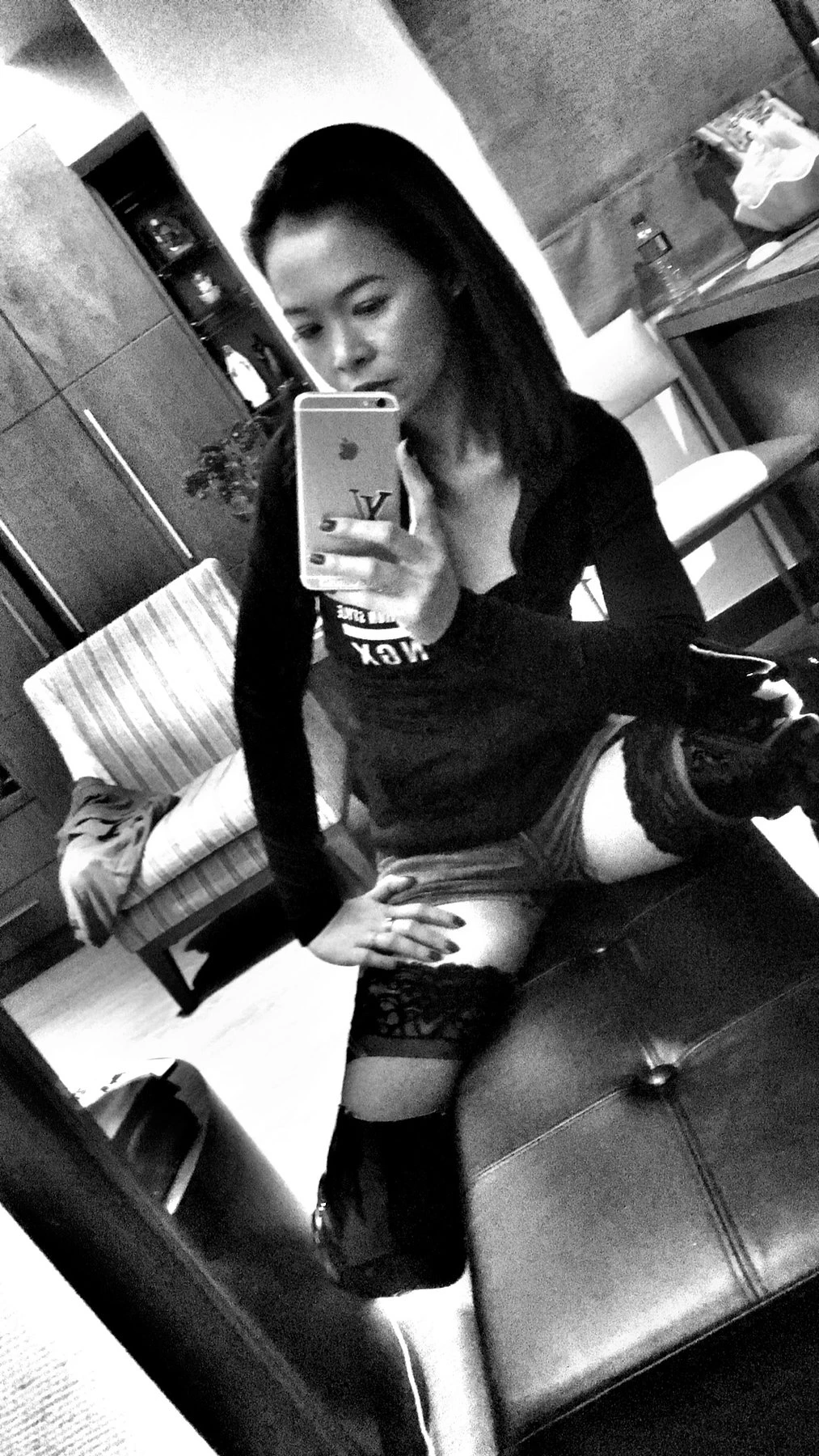 Ella – Filipino escort in Hong Kong — 9 / 12