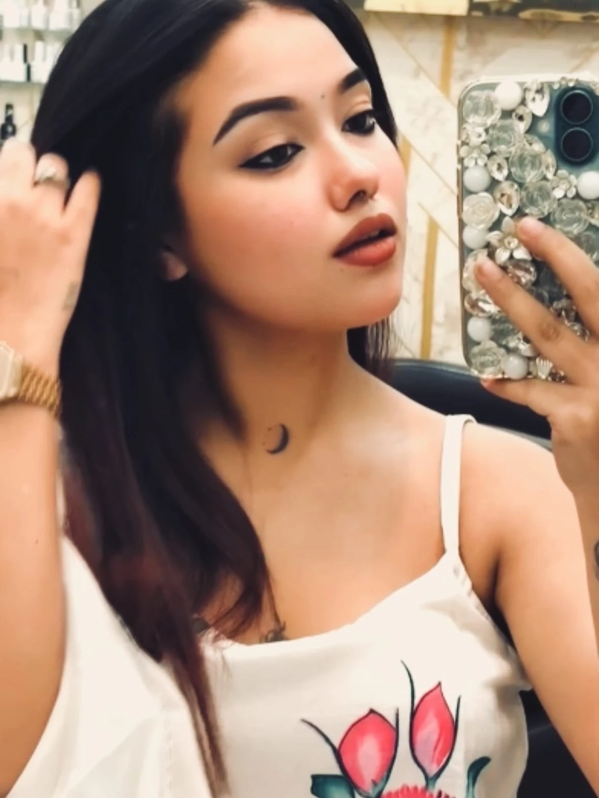Ayesha – Indian escort in Bangalore — 7 / 10
