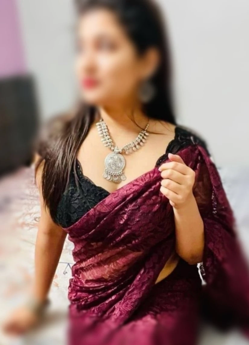 Call me Shreya Goel Anytime Anyplace – Indian escort in Ahmedabad — 1 / 2