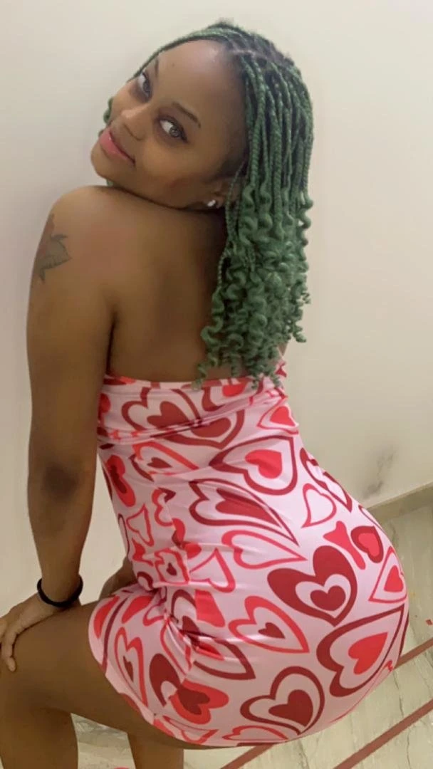 Josephine – Tanzanian escort in Ahmedabad — 3 / 4