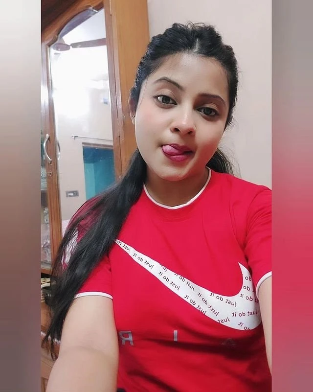 Dipti – Indian escort in Candolim, Goa — 2 / 4