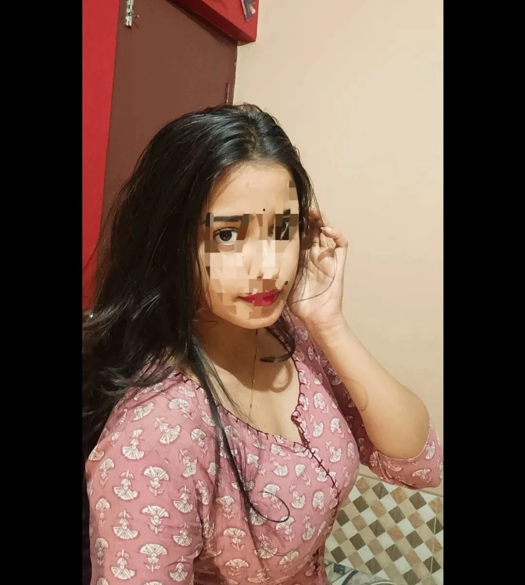 Vanshika – Indian escort in Gurgaon — 3 / 4