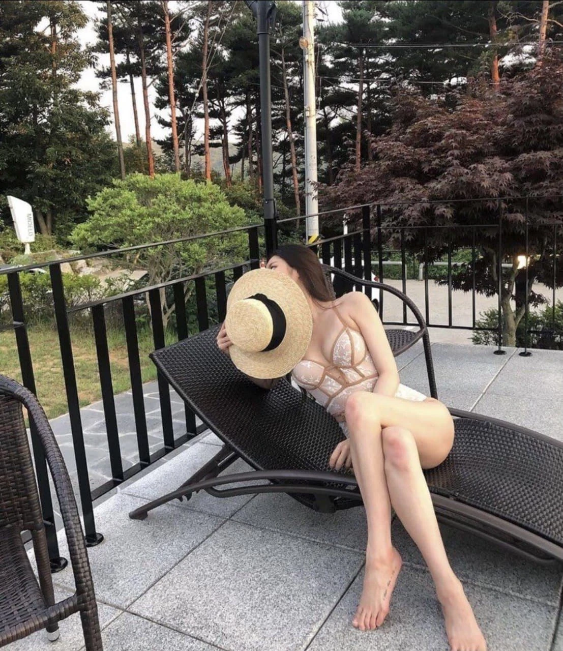 Independent Korean Girl Tiffany – South Korean escort in Seoul — 2 / 5
