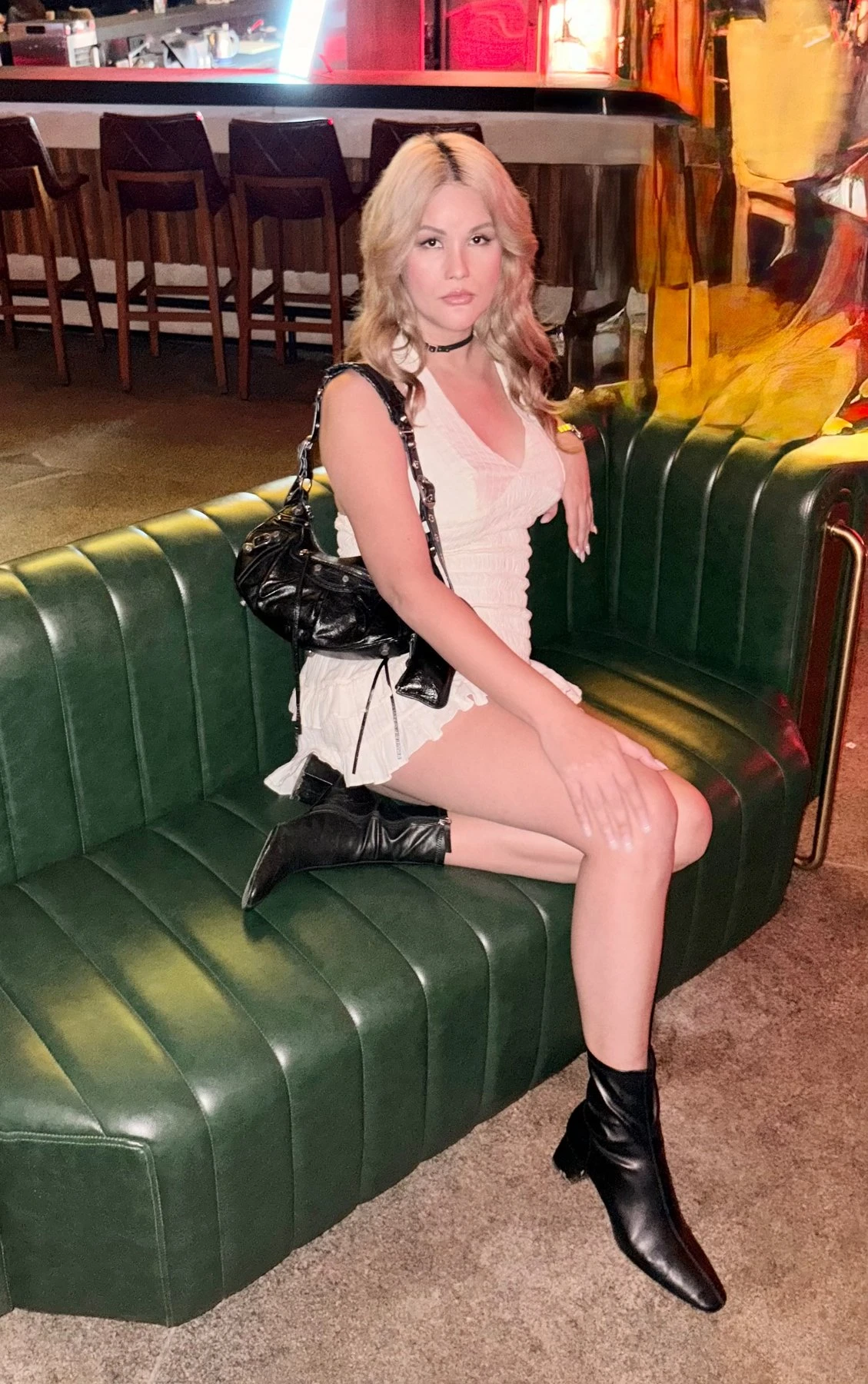 Heiress – Spanish escort in Mumbai — 10 / 24