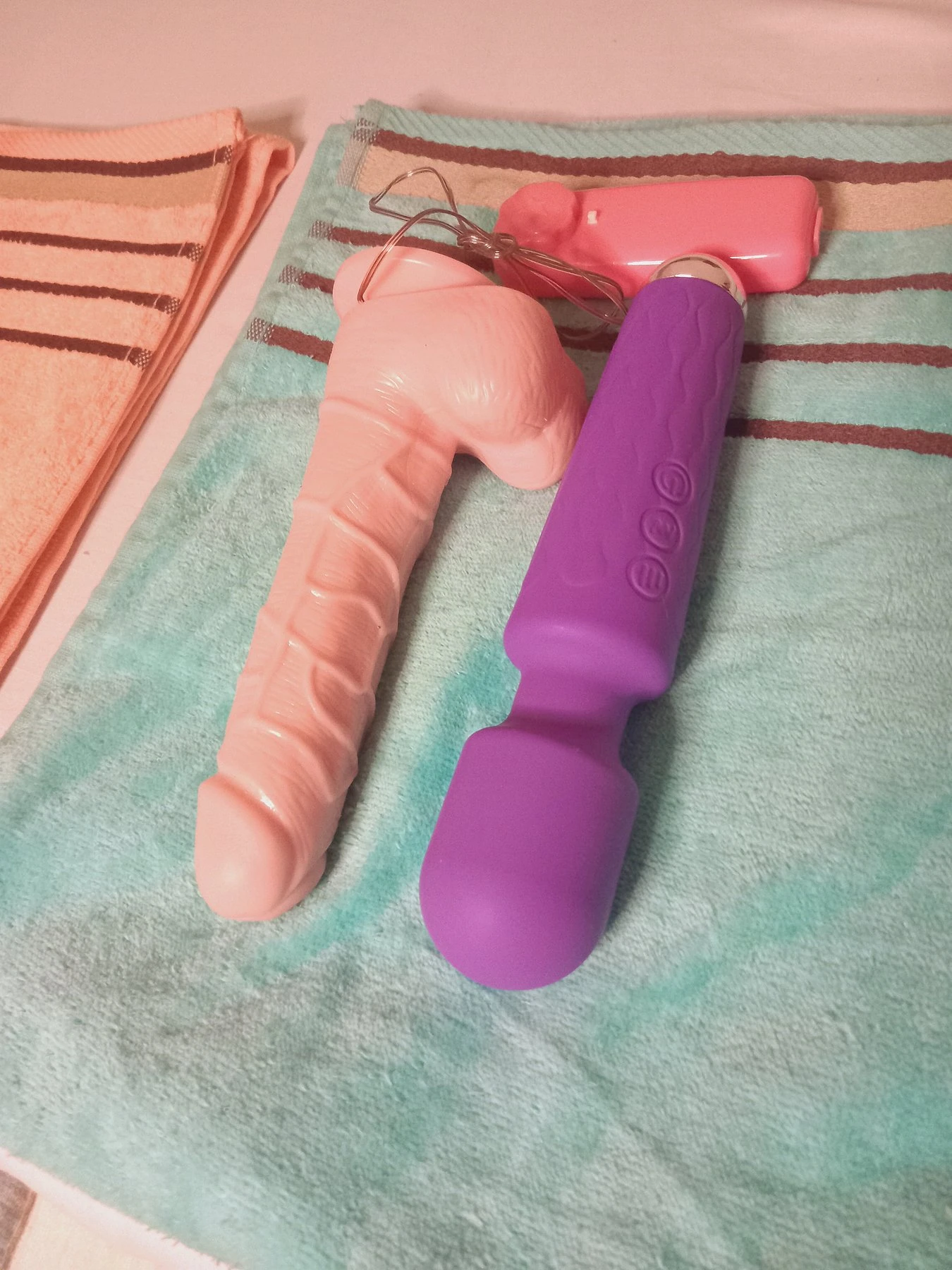Ella,face,sitting,quin _squirts,BJ,GFE. – Kenyan escort in Pune — 18 / 20