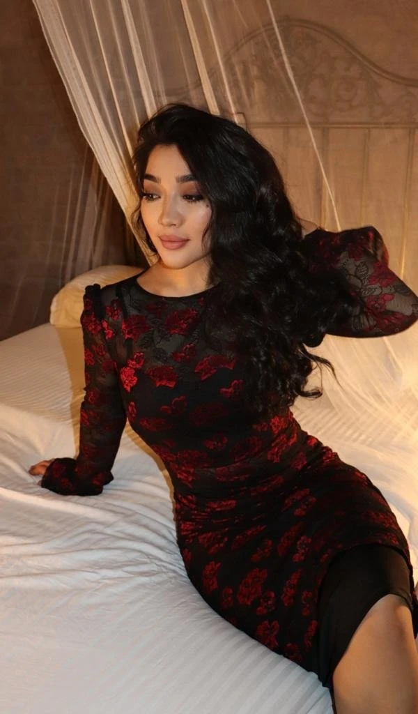 Aiperi – Kazakhstani escort in Beirut — 2 / 18
