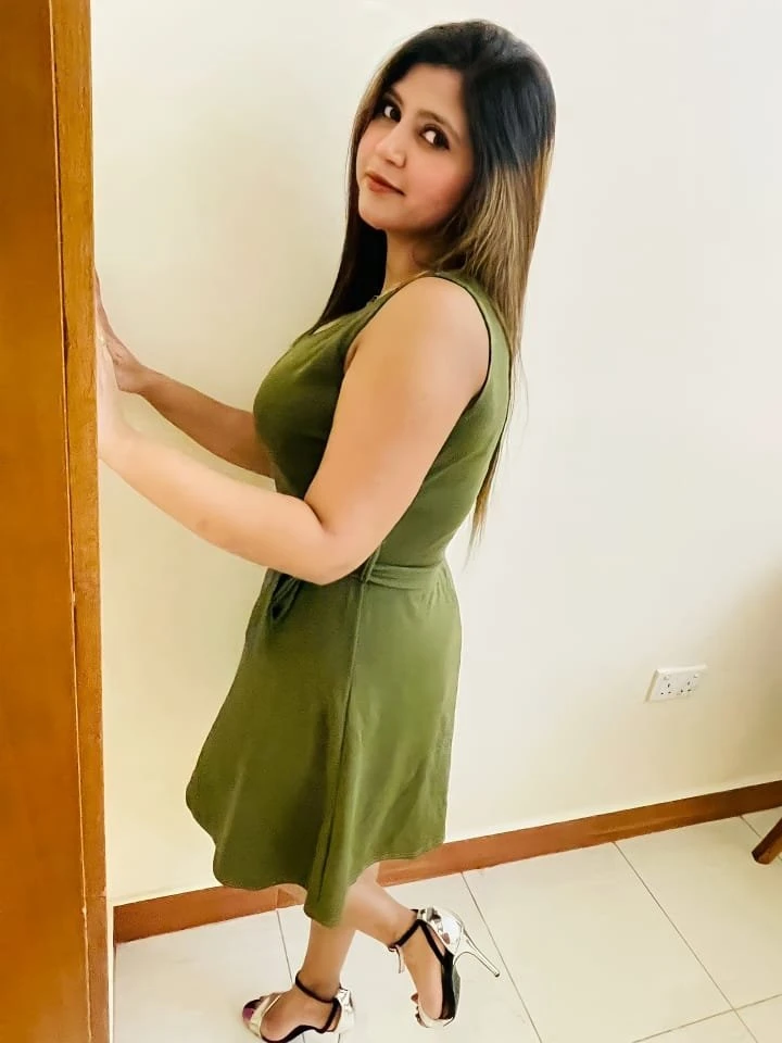 Karachi Call Girl I Tine Kumar – Indian escort in Karāchi — 2 / 5