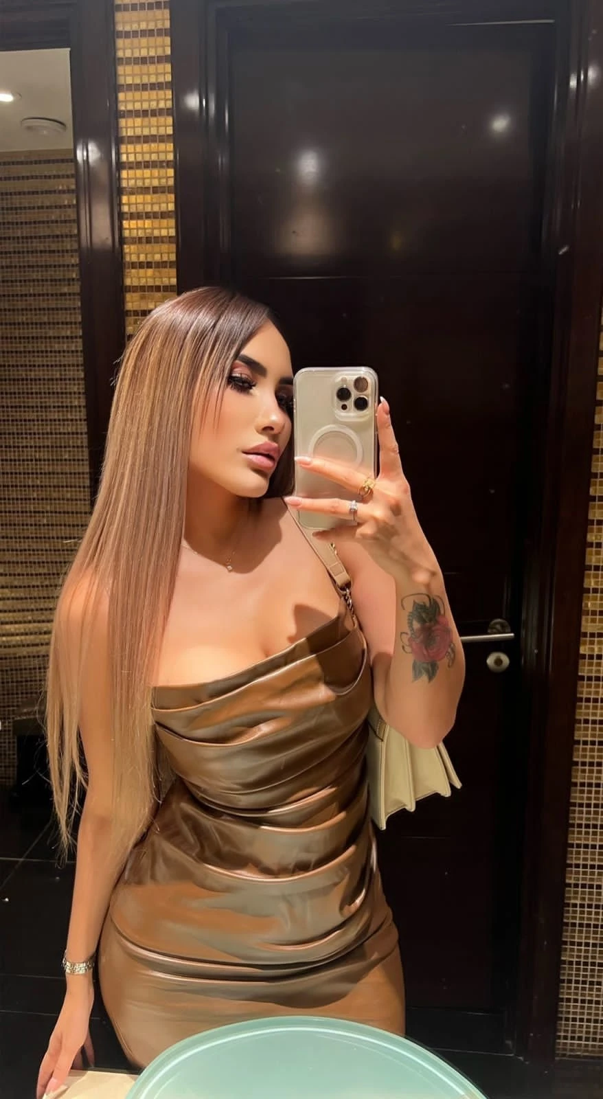 Somiya❣️ Pune Escorts Agency❣️ – Indian escort in Pune — 1 / 2