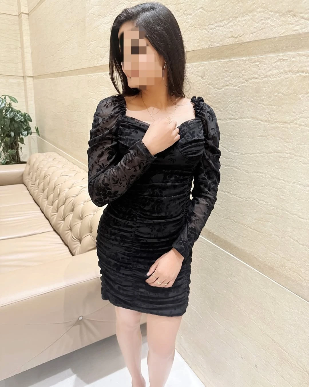 Diviya – Indian escort in Pondicherry — 4 / 5