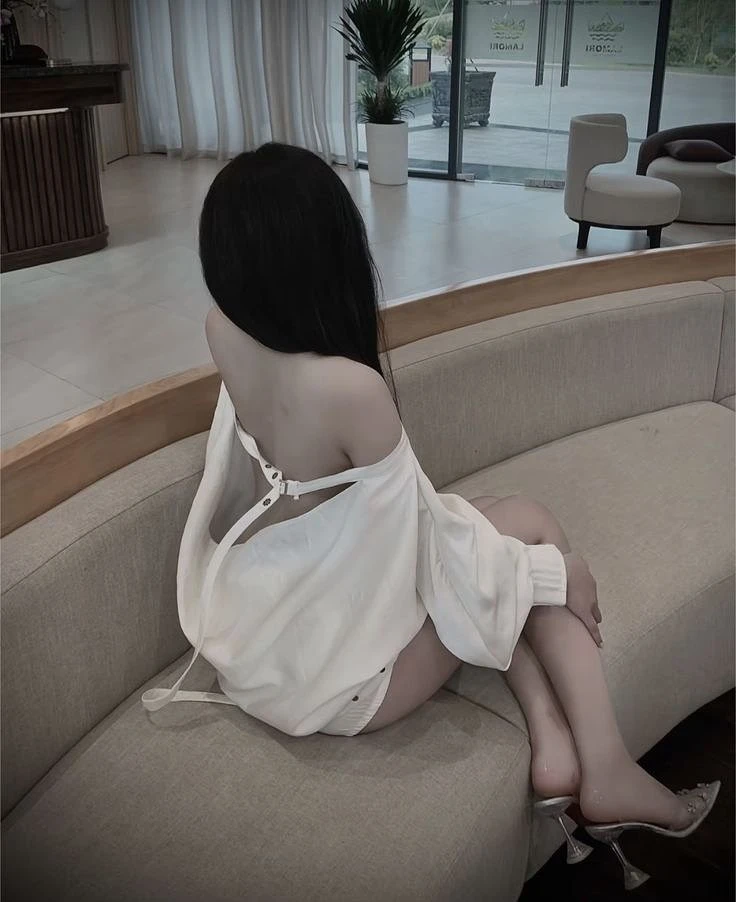 Bella (Humphrey) osan – Thai escort in Pyeongtaek — 11 / 16