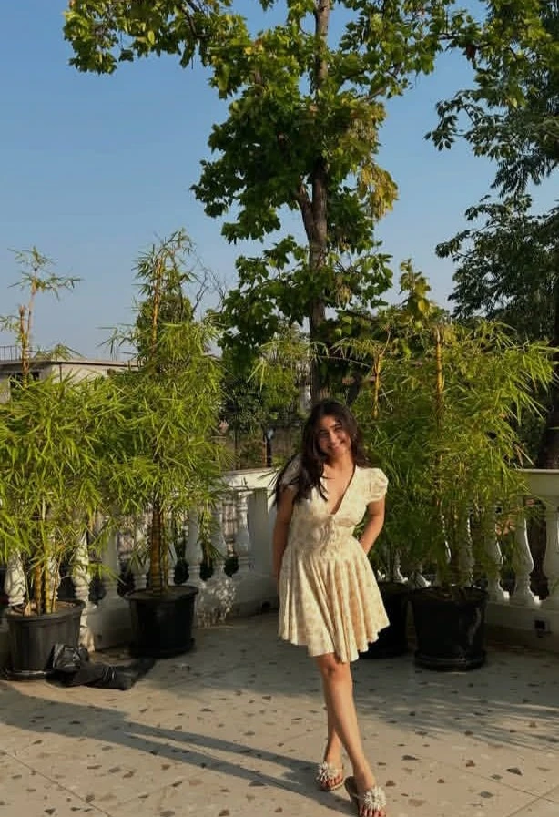 I Am Lavnayaa Independent Professional – Indian escort in Mumbai — 5 / 12
